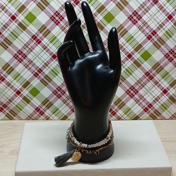 Hand Crafted Multi Strand Stretchy Beaded Tassel Bracelet Fashion Jewelry #42 - Picture 5 of 9